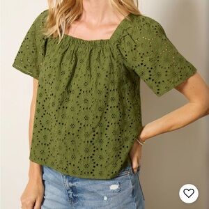Hadley Eyelet Top size small